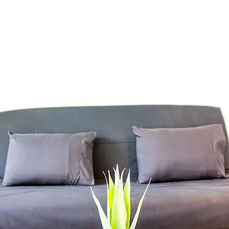 Zenbnb - Kanji - Proche Tram - Parking Prive - * Ambilly