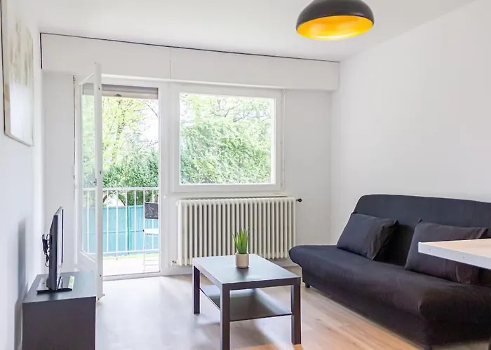 Zenbnb - Kanji - Proche Tram - Parking Privé -
