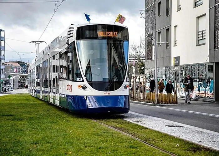Zenbnb - Kanji - Proche Tram - Parking Privé - *
